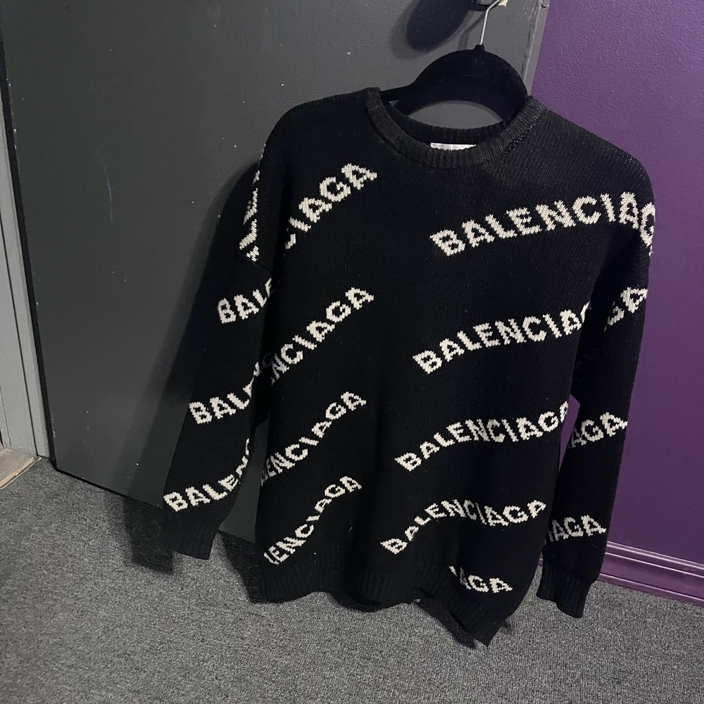 Balenciaga sweatshirt